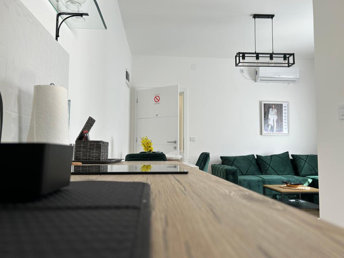 ג'אגודינה La Casa Apartments מראה חיצוני תמונה
